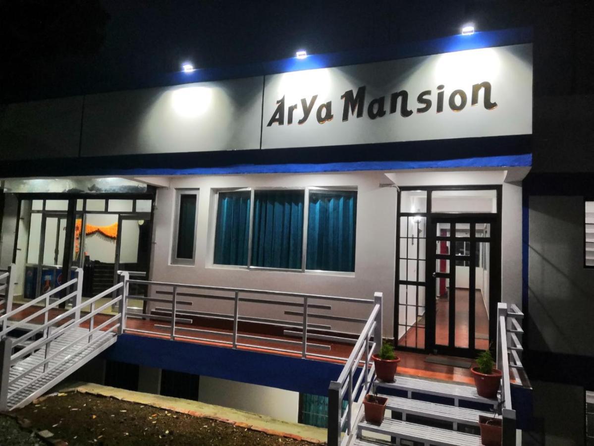 Arya Mansion Otel Lansdowne Dış mekan fotoğraf